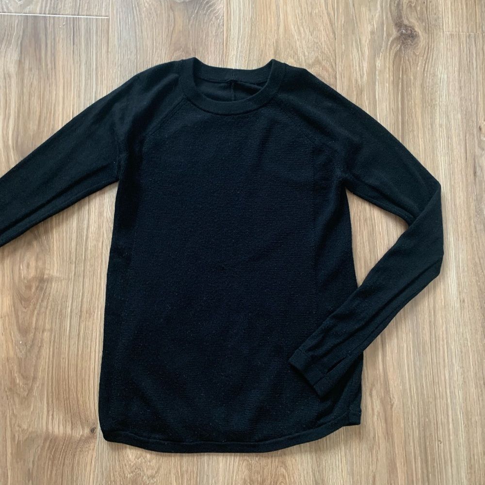 Lululemon Womens (S) Sweater Sit in Lotus Black Merino Wool Long Sleeve Pullover